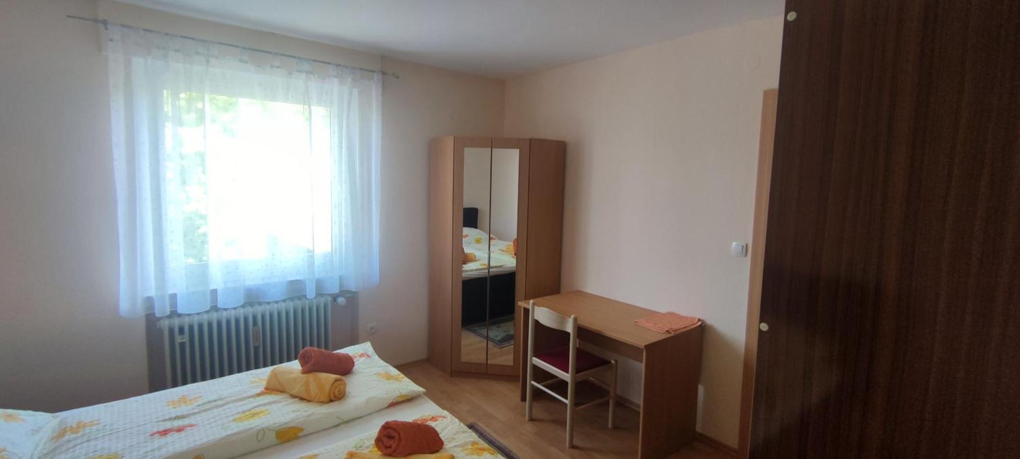 Alb Rooms, Zimmer Auf Der Schwaebischen Alb Oberlenningen 外观 照片