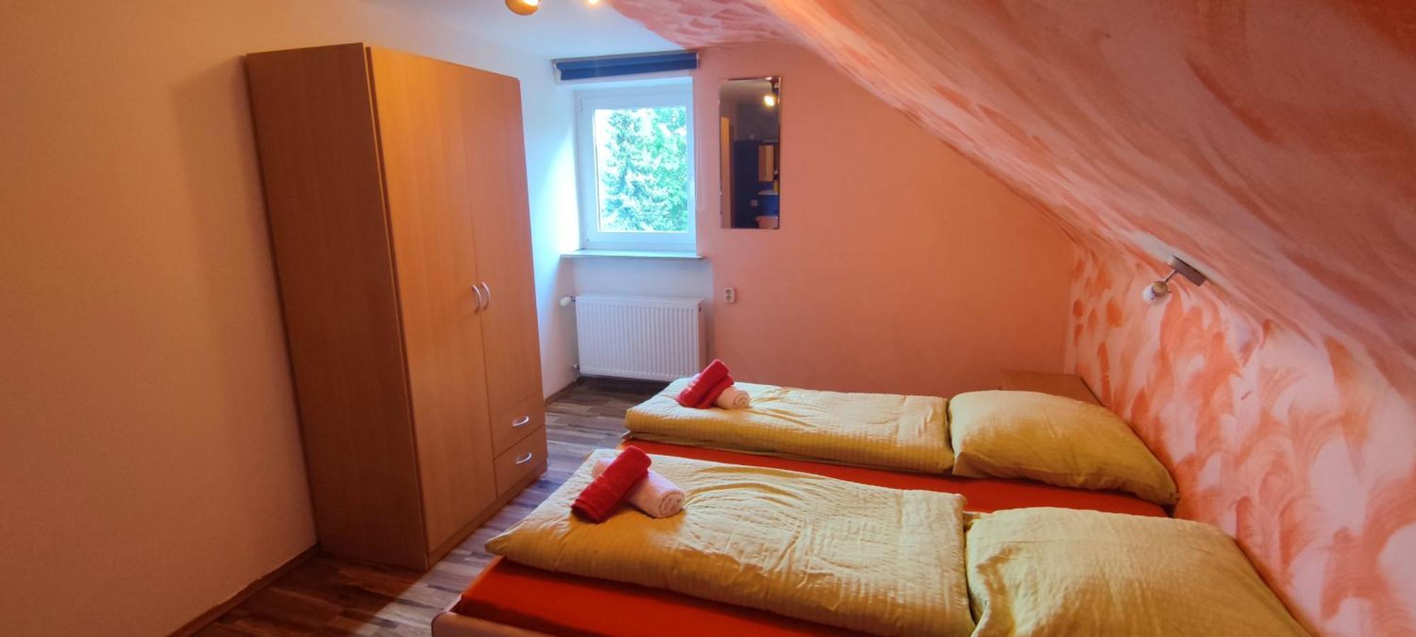 Alb Rooms, Zimmer Auf Der Schwaebischen Alb Oberlenningen 外观 照片